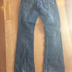 Buckle Jeans. Long